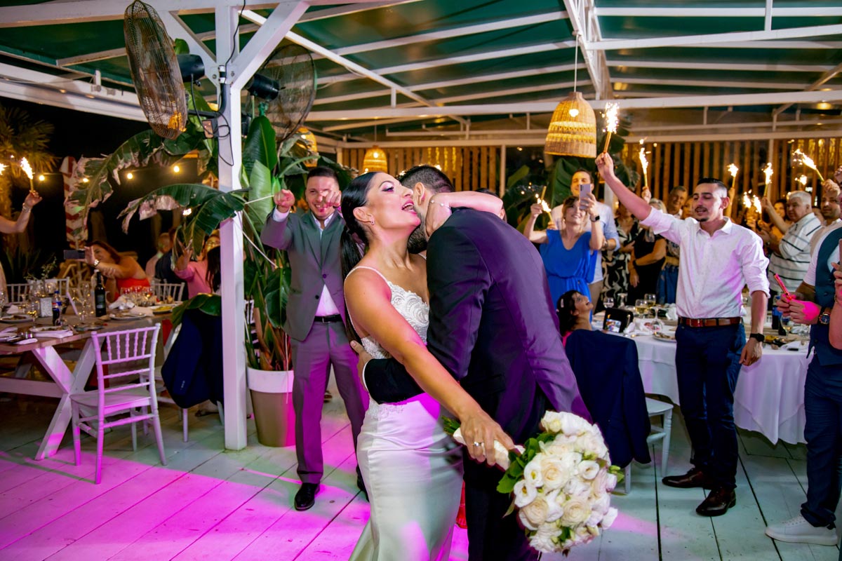 Θάνος & Ζωή  - Θεσσαλονίκη : Real Wedding by Caravel Studio